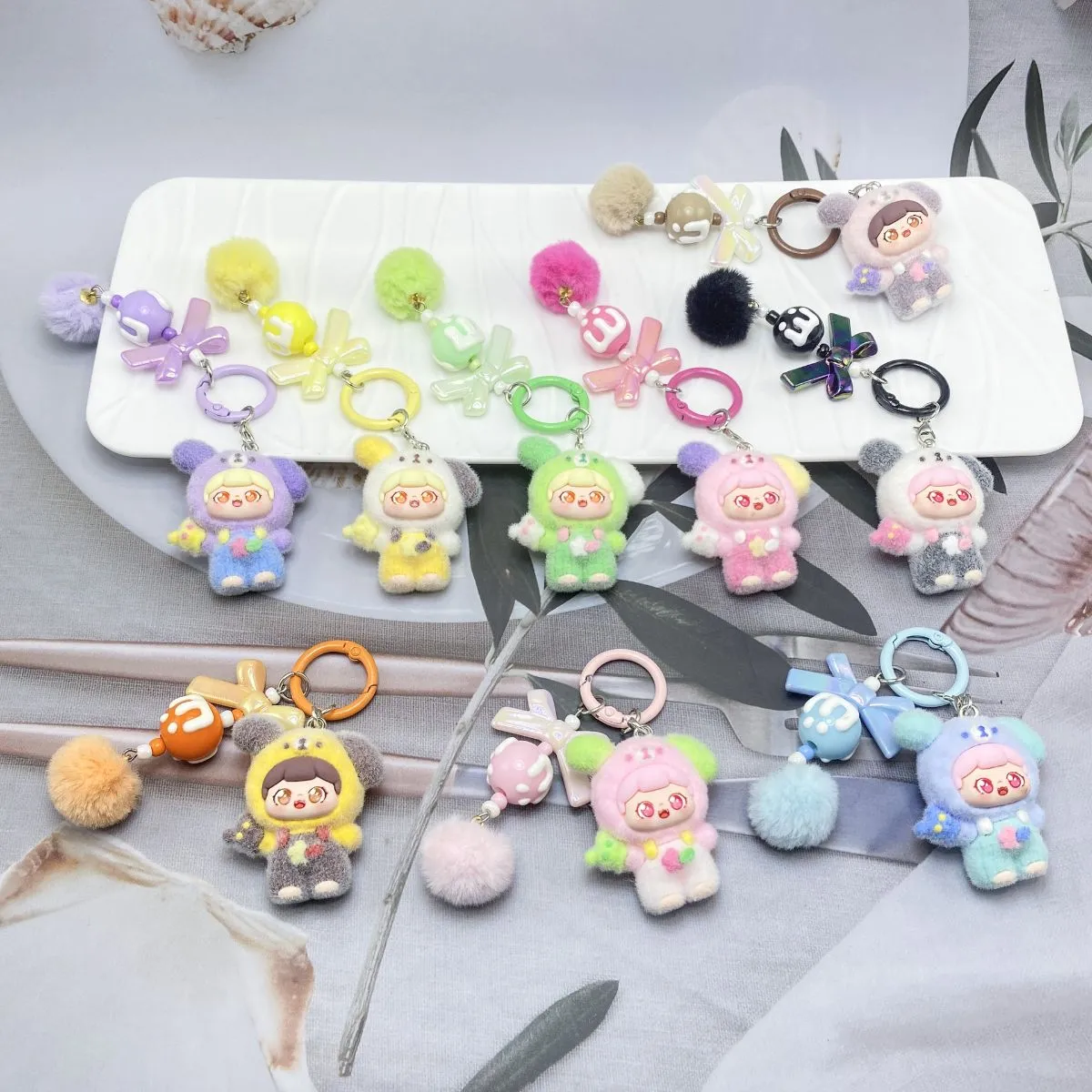 Cute Cartoon Beaded Keychain & Bag Charm – Live Streaming Blind Bag Surprise, Phone Lanyard & Bluetooth Earphone Case Pendant, Versatile Small Accessory